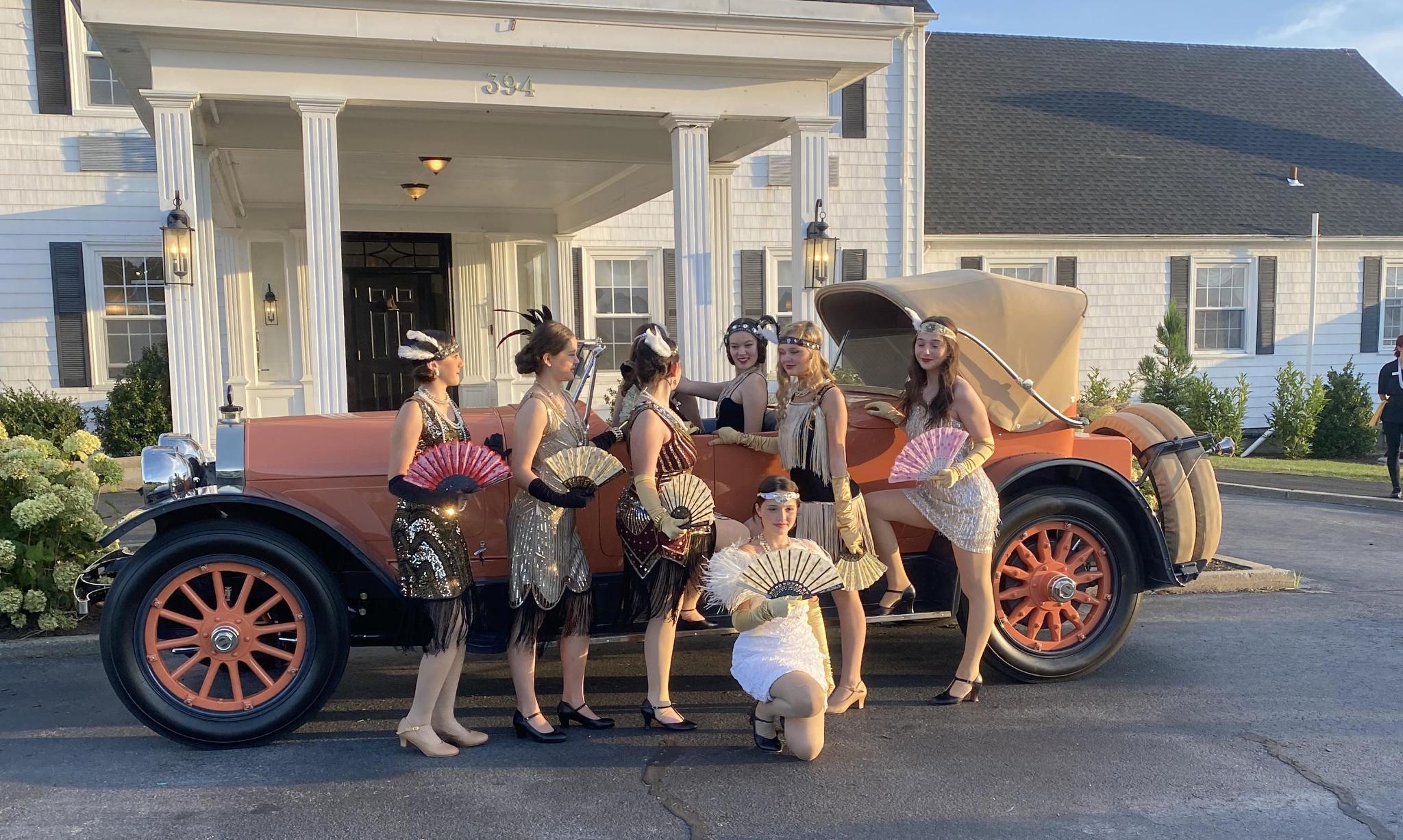 Bay View High School Seniors pose with the 1917 Locomobile.
